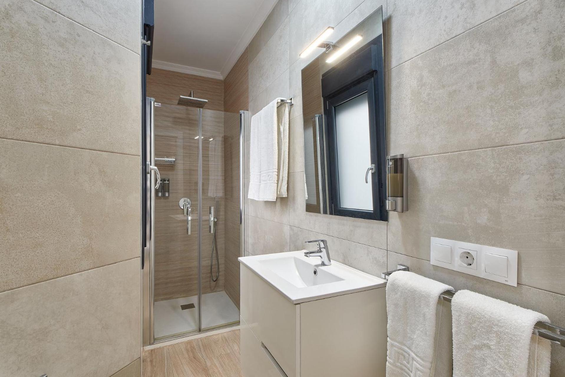 Nueva 22 Suites In Nerja By Solaga Holiday Homes Kültér fotó